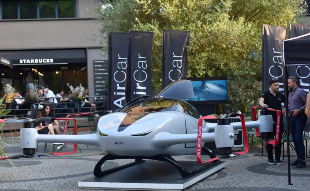 1760759915537679.png image.png