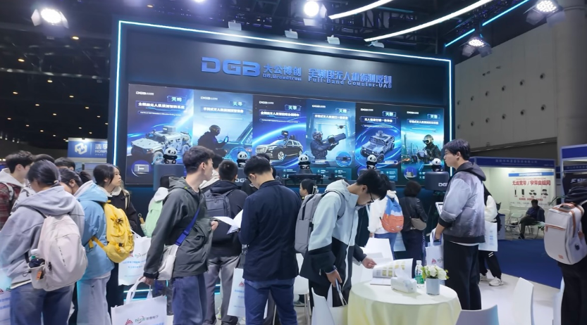 1761891296106847.png image.png